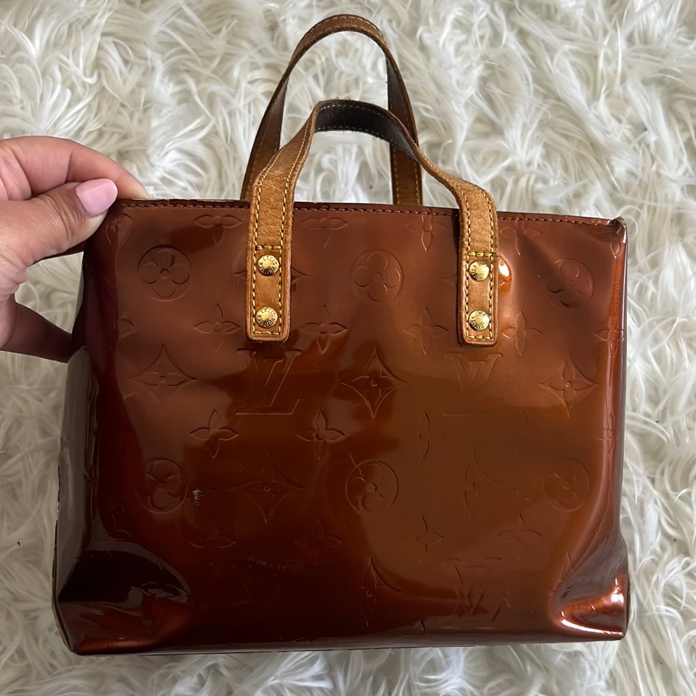 Louis Vuitton Reade Handbag